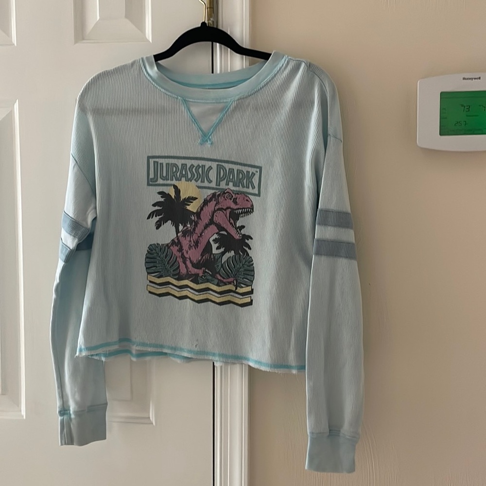 Jurassic park Medium cropped long sleeve
